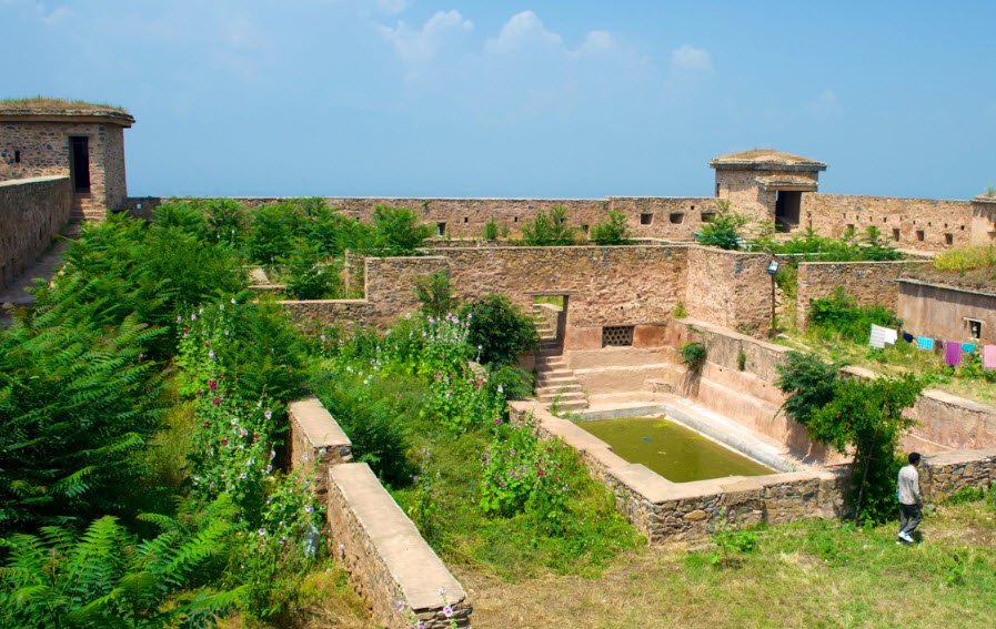 Hari Parbat, Srinagar, Jammu & Kashmir, India